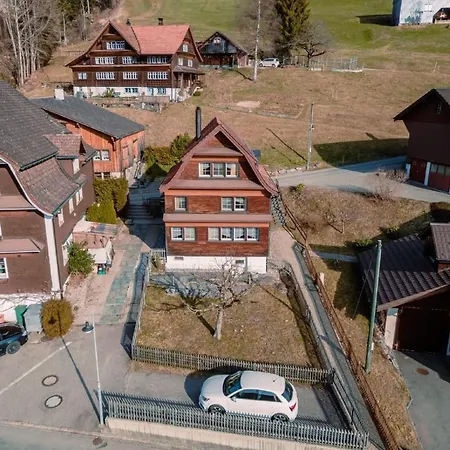 Dom wakacyjny Haus Apfelbaum By Interhome *