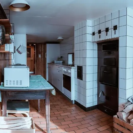 Haus Apfelbaum By Interhome בית נופש Lichtensteig